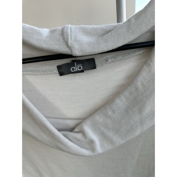 Alo White Long Sleeve Cowl Neck Pullover Top Kangaroo Pocket Women's Small - Picture 4 of 16